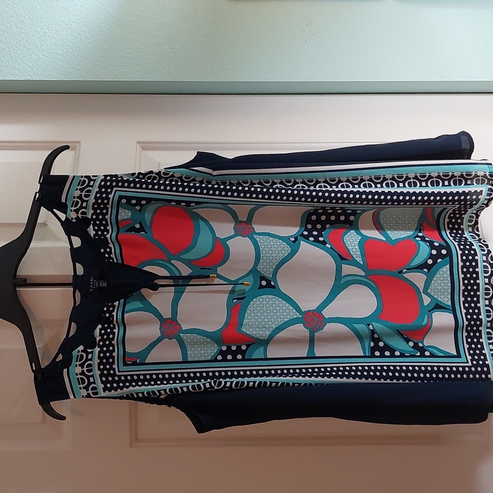 Kaari Blue 2X sleeveless blouse